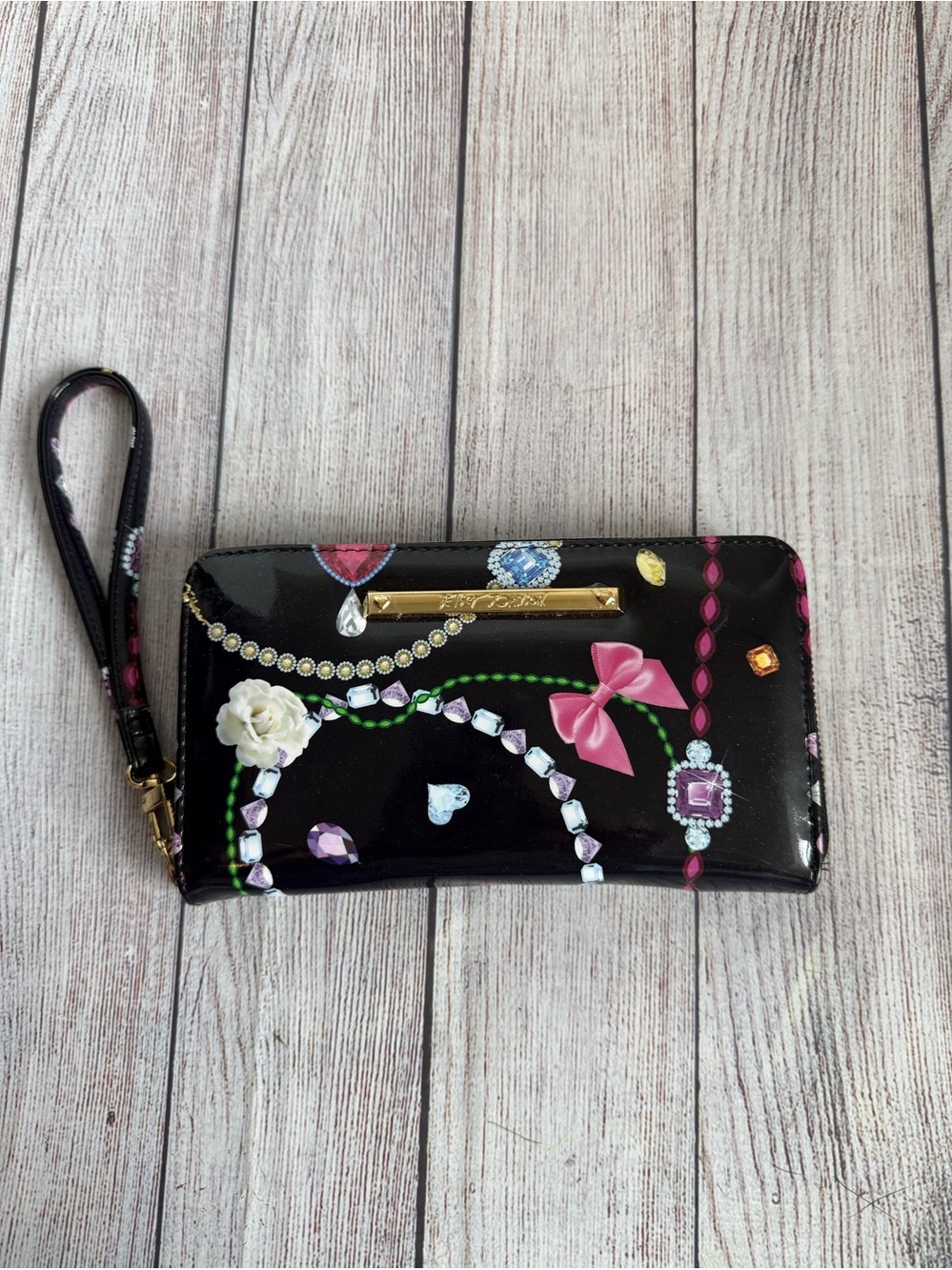 BETSEY JOHNSON Patent Faux Leather Jewel Zip Around Wallet